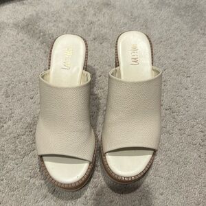 Mi.iM white wedge sandals